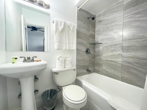 Hollywood Beach Hotels image 32